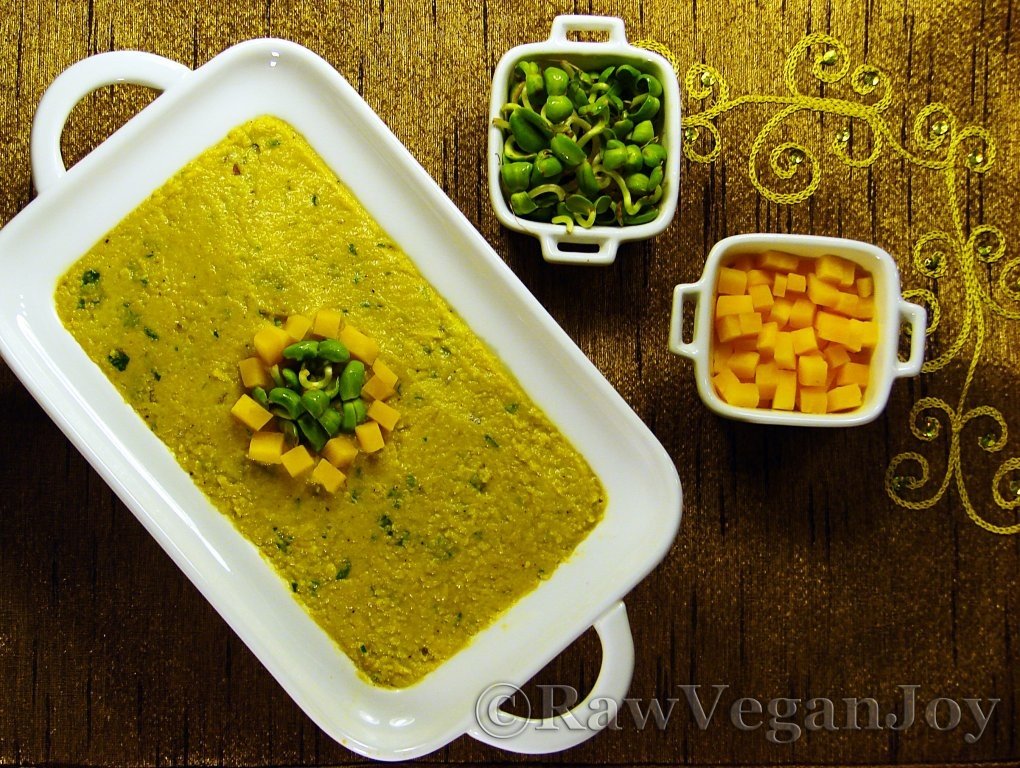 Pasta picanta din dovleac si avocado (raw vegana)