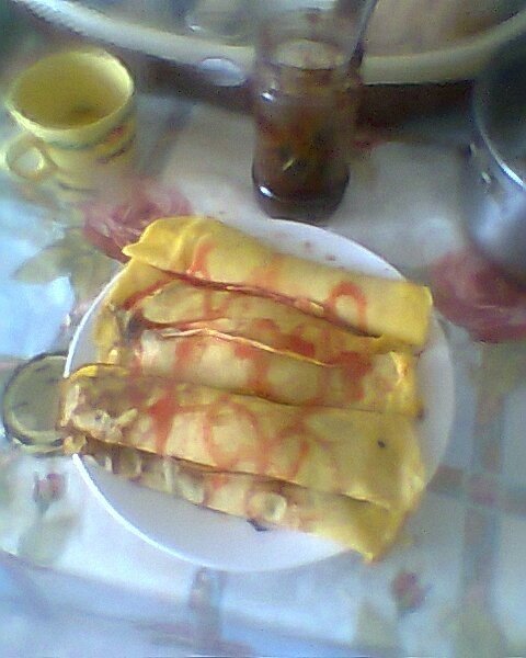 Clatite cu gem si miez de nuca