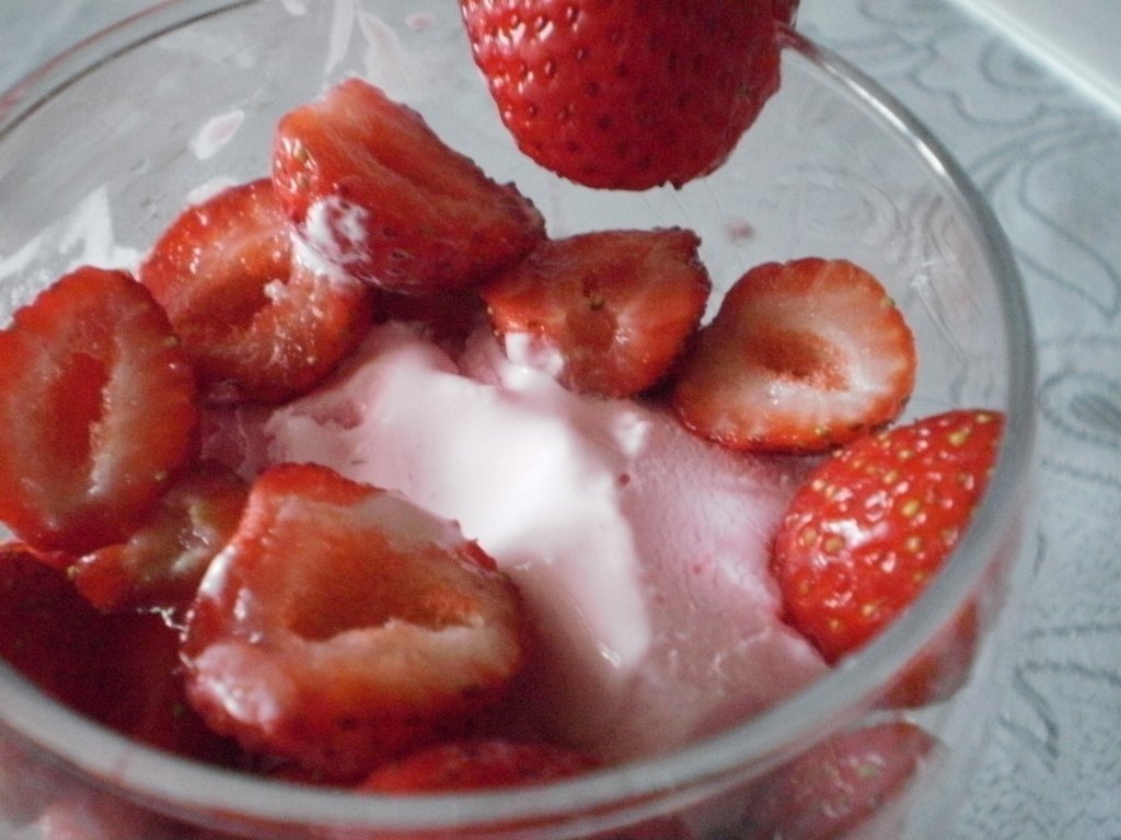 Inghetata de capsuni