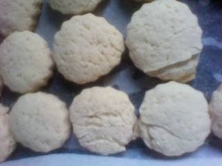 Biscuiti cu usturoi si cartofi