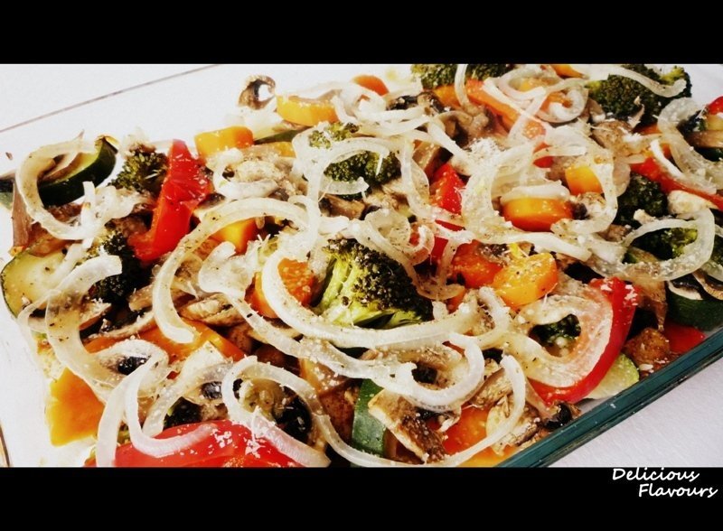 Legume gratinate cu piept de pui