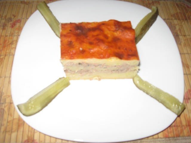 Musaca cu carne si piure de cartofi