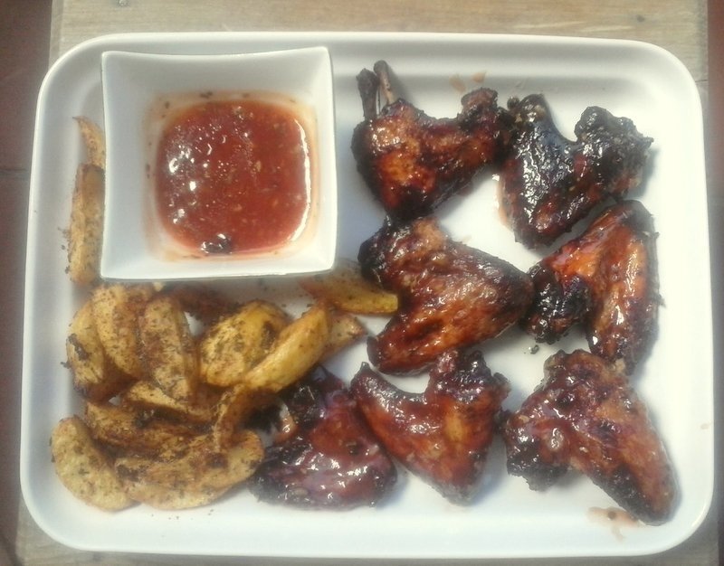 Aripioare de pui in sos dulce-acrisor