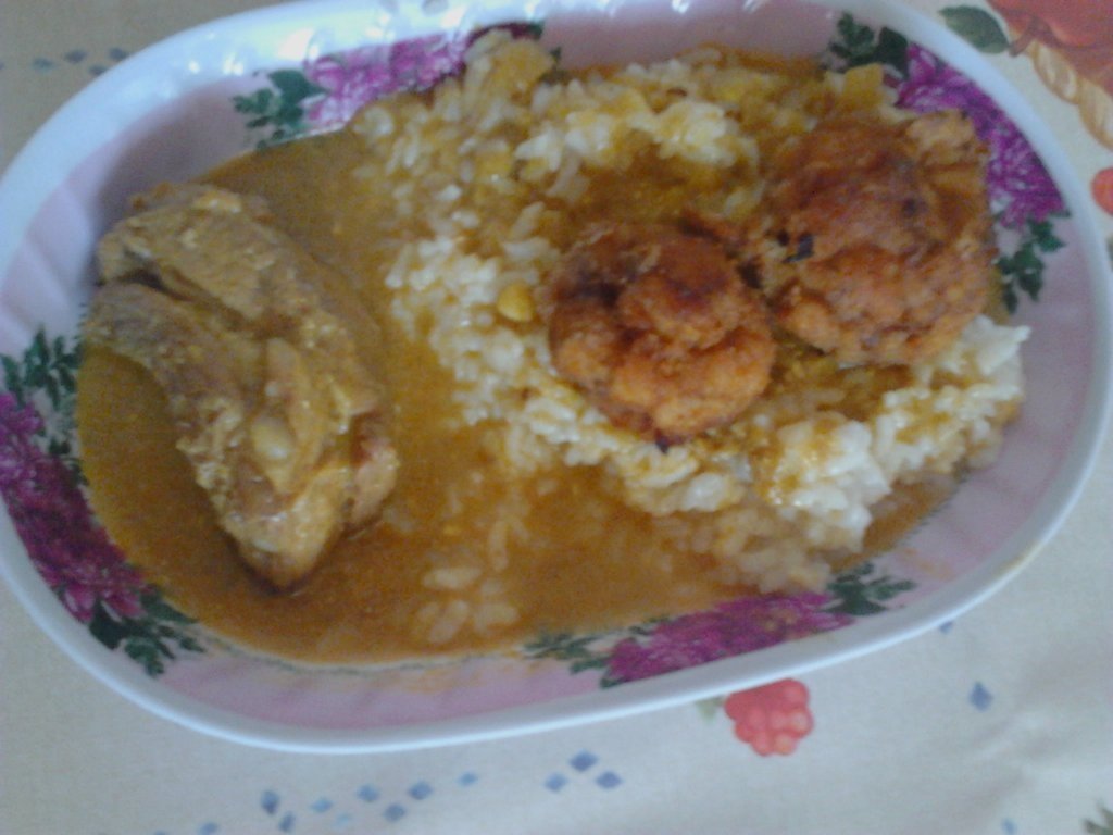 Friptura de porc cu mirodenii indiene si garnitura de orez