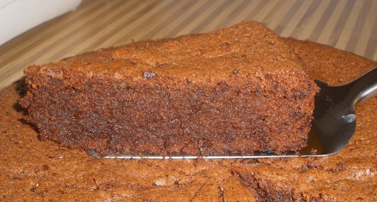 Tort delicios cu ciocolata, fara faina, marca Jamie Oliver