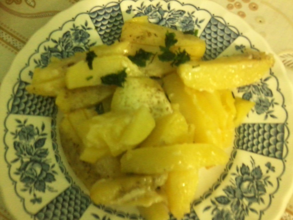 Cartofi in evantai cu cascaval