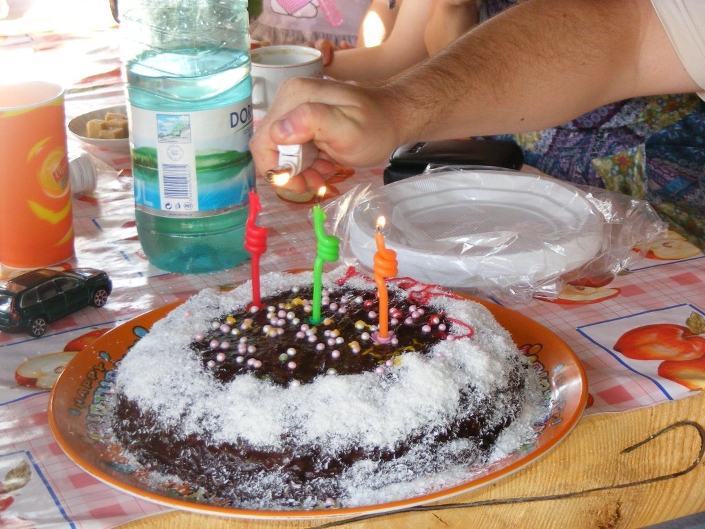 Tort cu crema de ciocolata