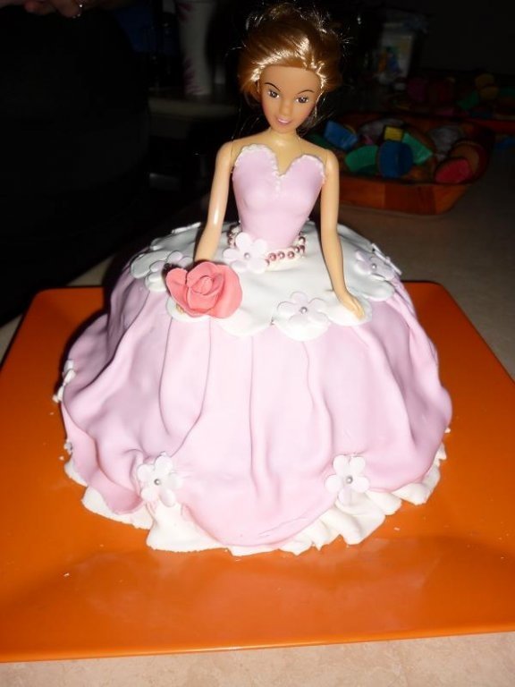 Tort Barbie