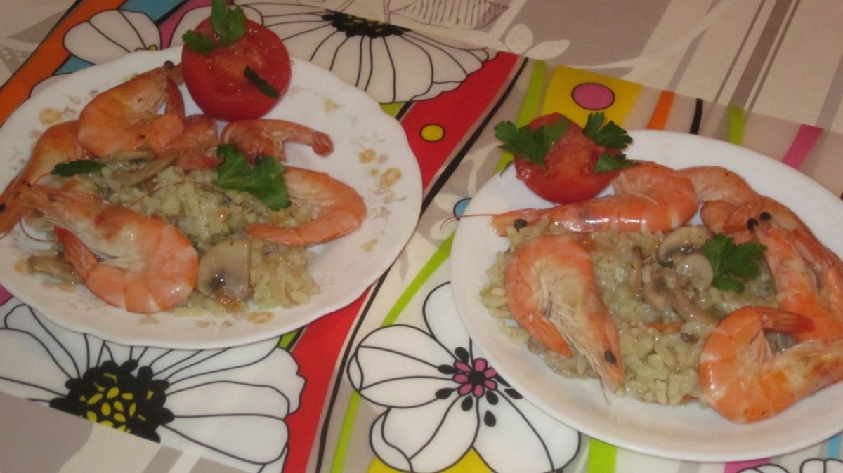 Pilaf cu ciuperci si langostine 