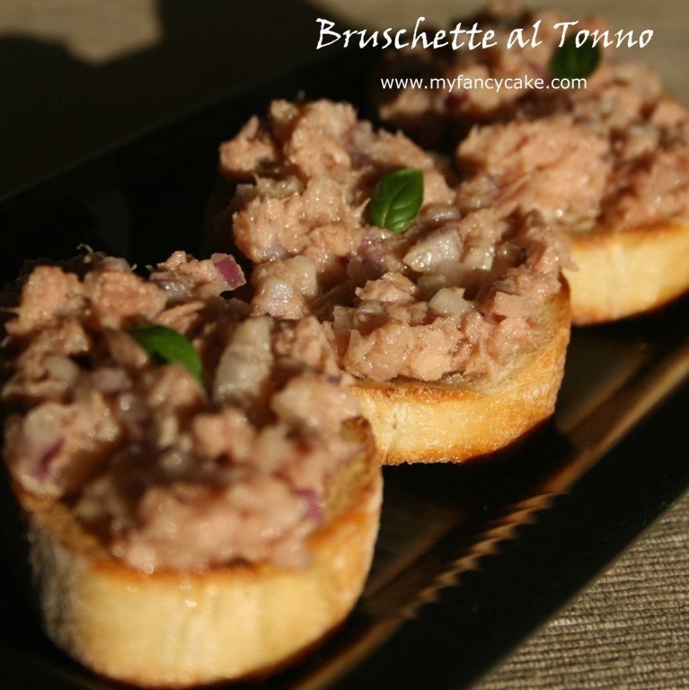 Bruschette al Tonno