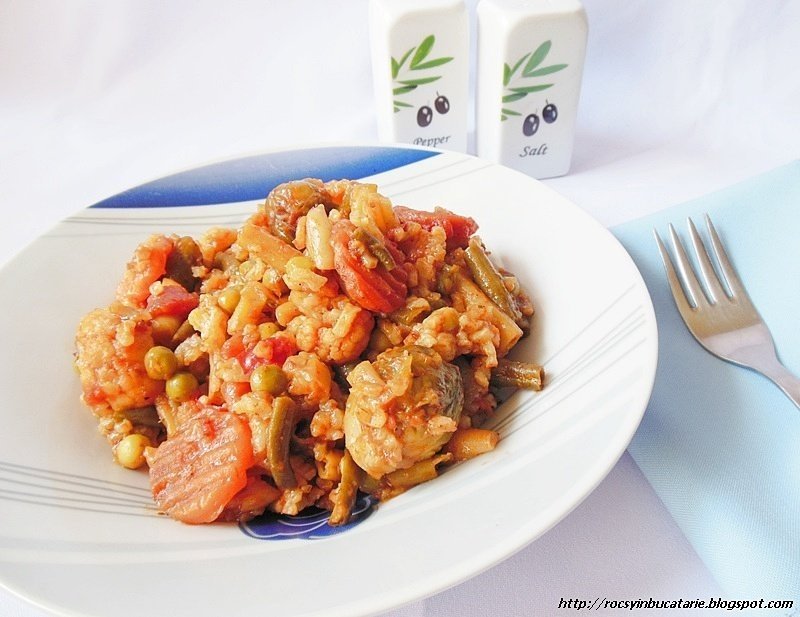 Mancare de legume la cuptor cu orez