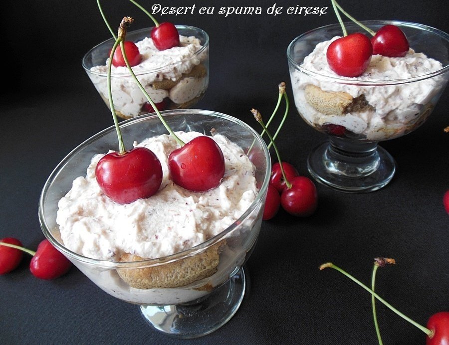 Desert cu spuma de cirese