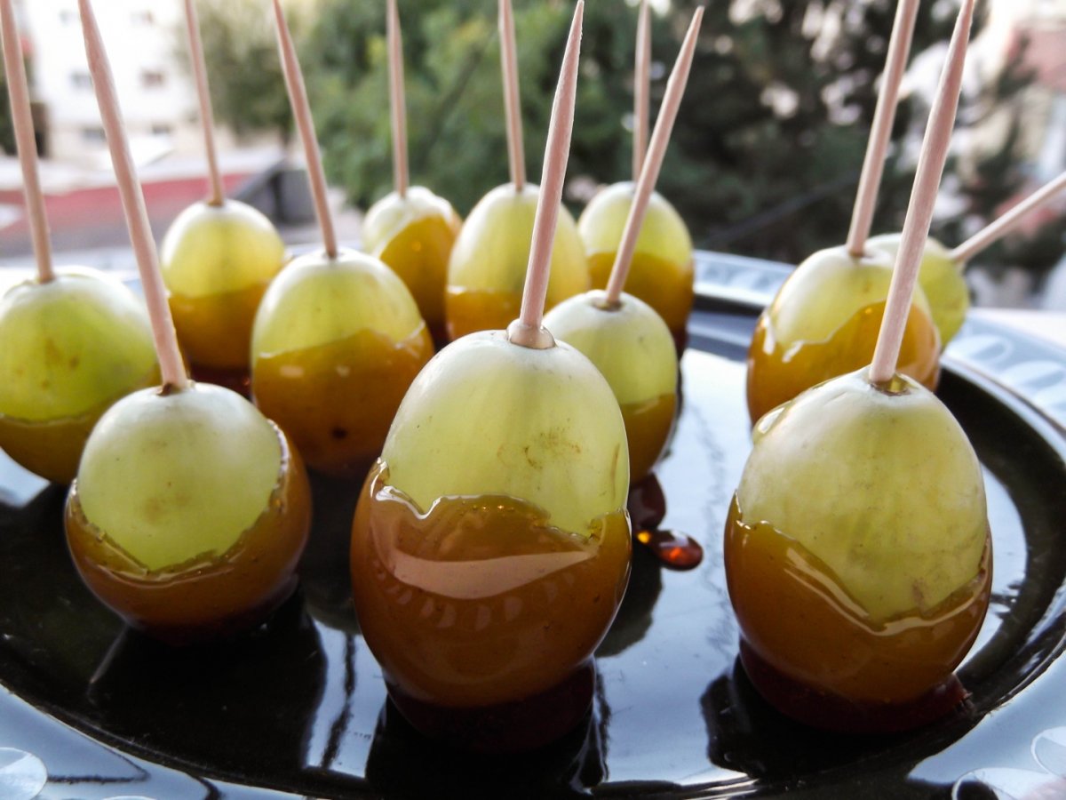 Struguri caramelizați