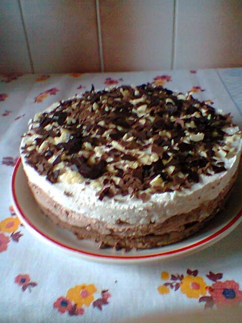 Tort de ciocolata