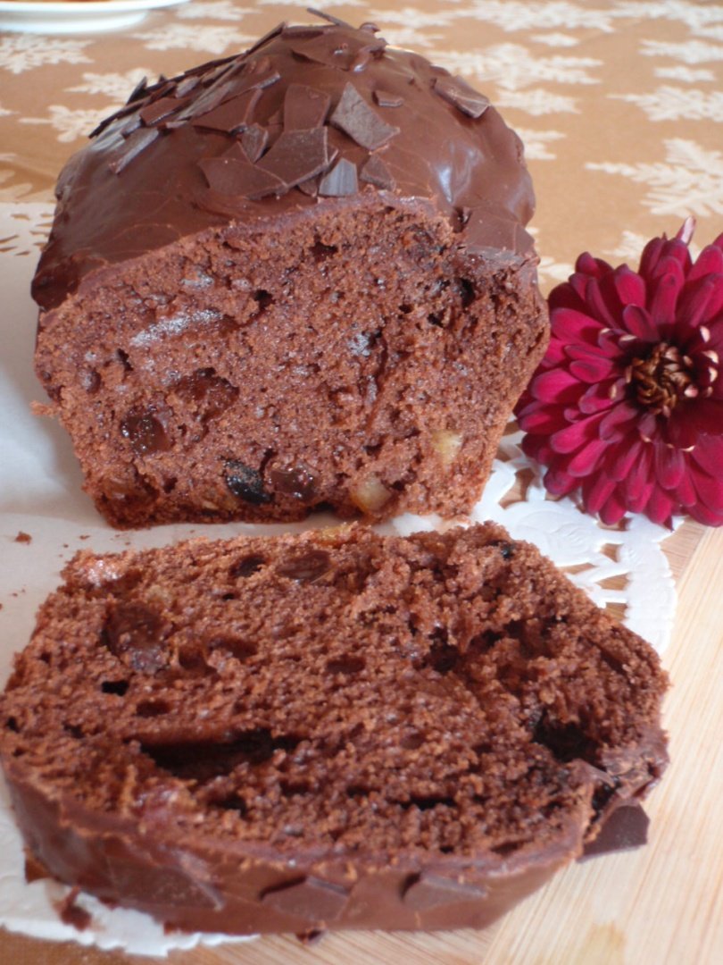 Cake de ciocolata cu fructe confiate