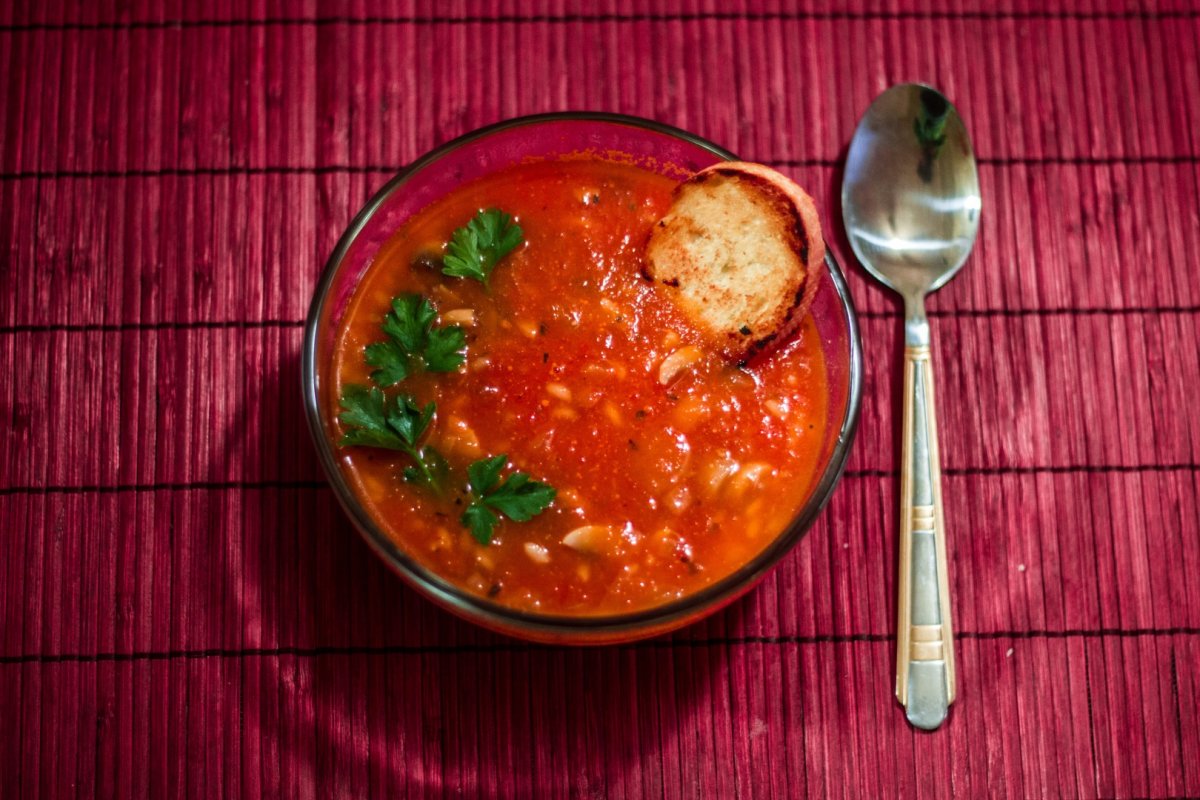 Supa de rosii cu ciuperci