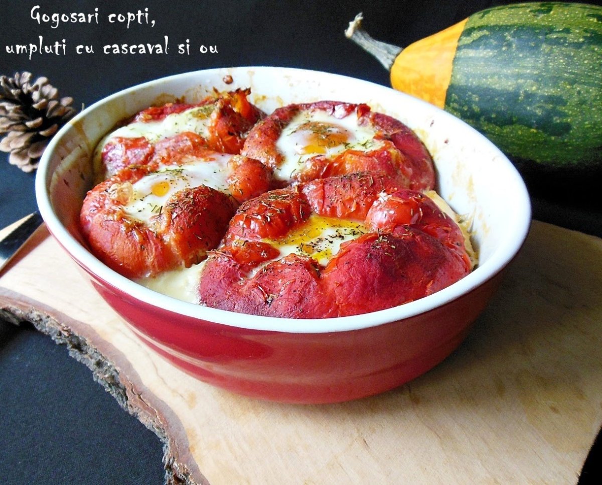 Gogosari copti, umpluti cu cascaval si ou