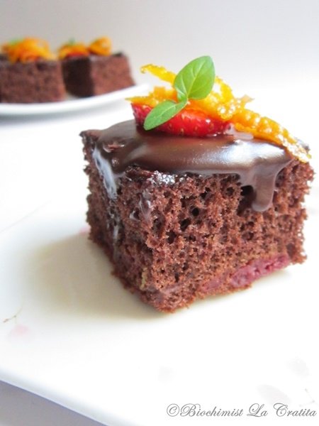 Prajitura cu visine, cacao si ciocolata