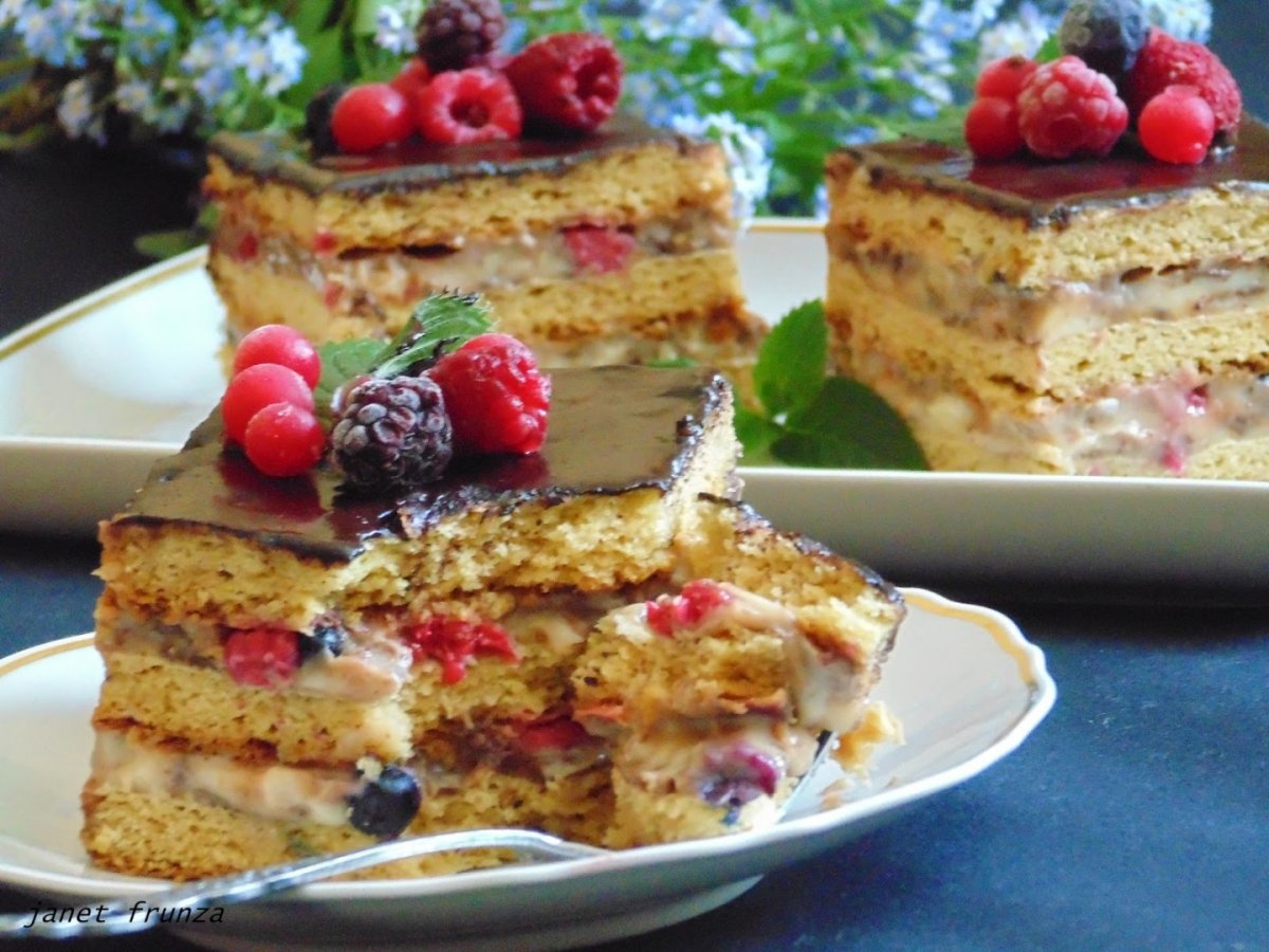 Prajitura Aroma Padurii