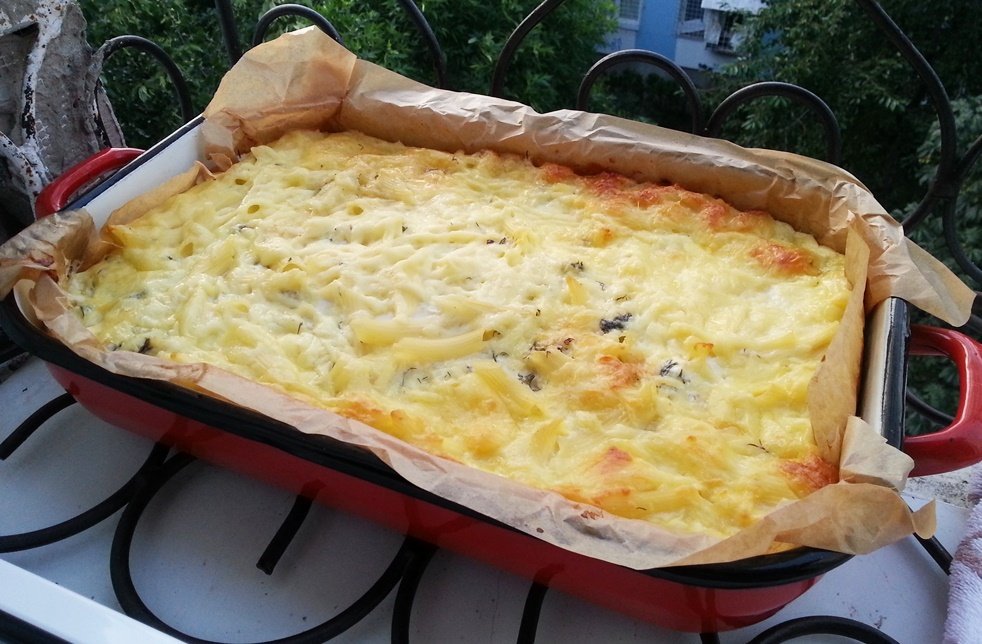 Budinca de paste sarata la cuptor