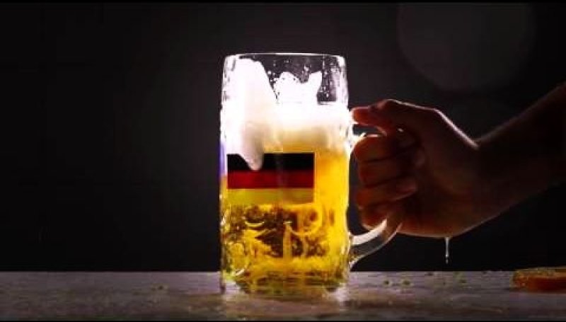 Cocktail vs. bere: meciul Brazilia - Germania, vazut altfel