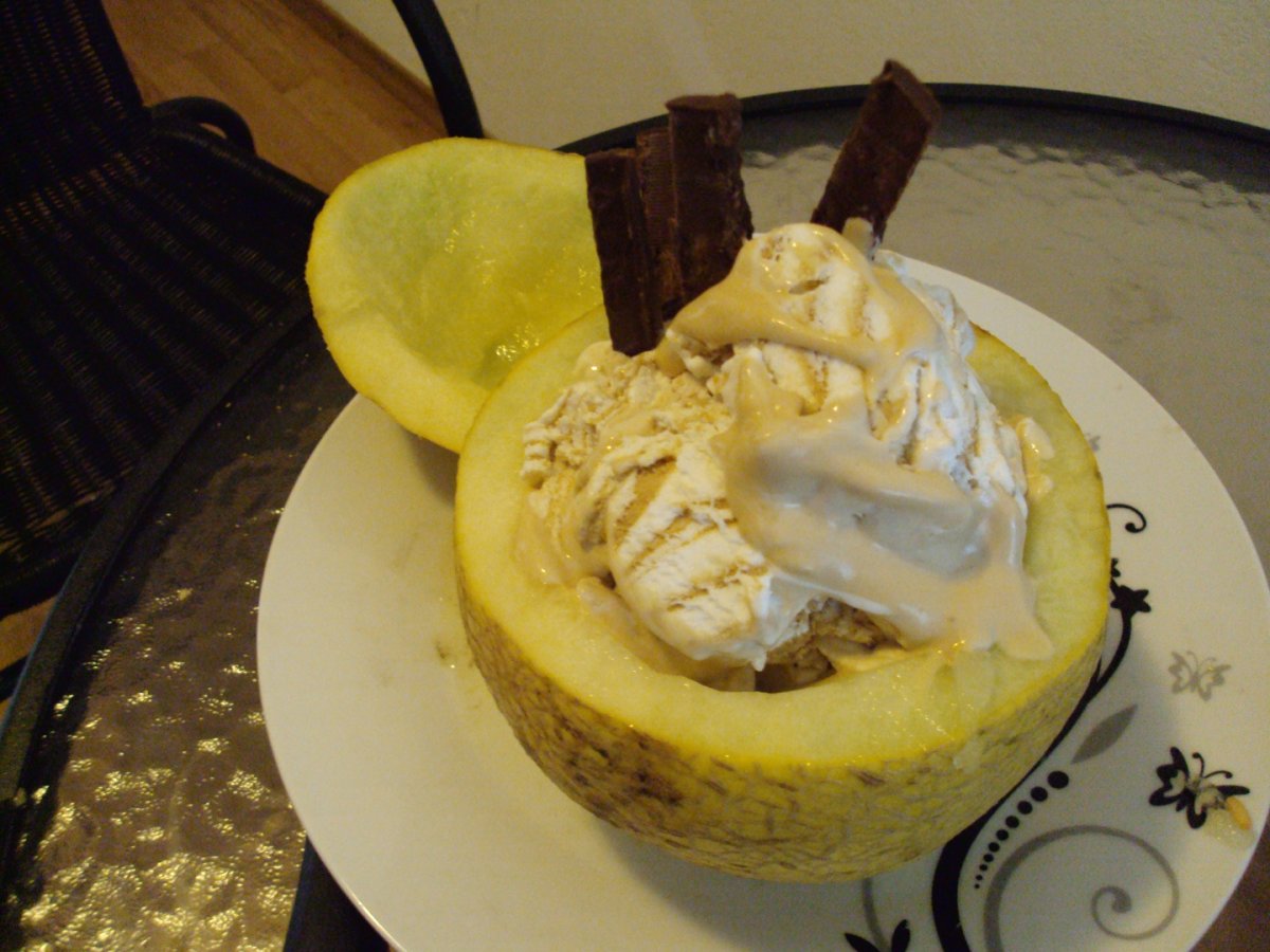 Pepene galben cu inghetata