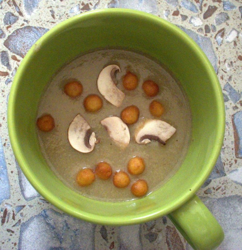 Supă-cremă de ciuperci albe (champignons)