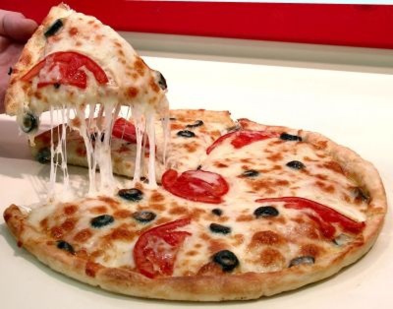 Cum sa mananci mai multa pizza fara ca cineva sa observe