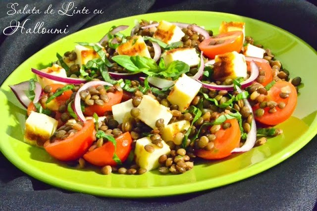 Salata de linte cu halloumi