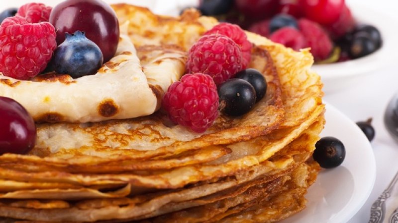 Cum sa faci cele mai bune clatite - 10 retete delicioase si simple