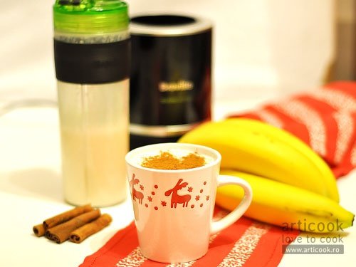 Smoothie de banane cu lapte