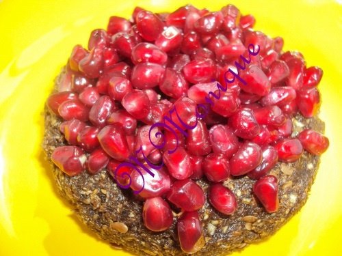 Prajitura din seminte de in si rodie