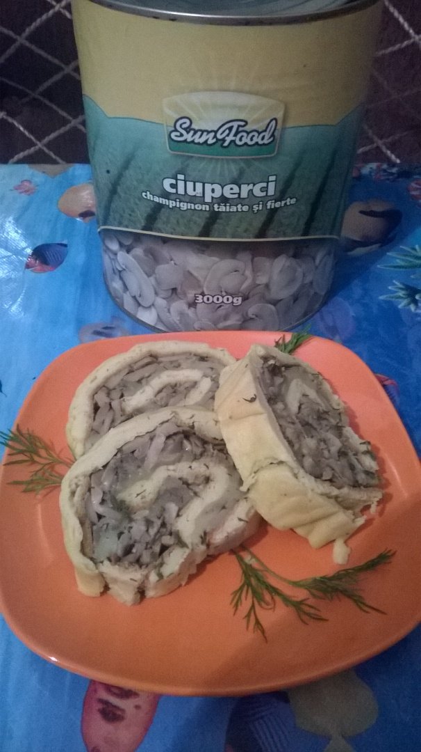 Rulada cu carne tocata si ciuperci