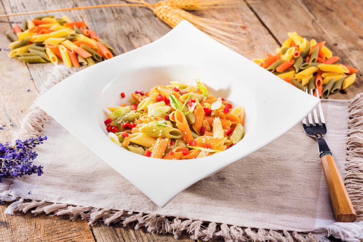 Salata de paste reci