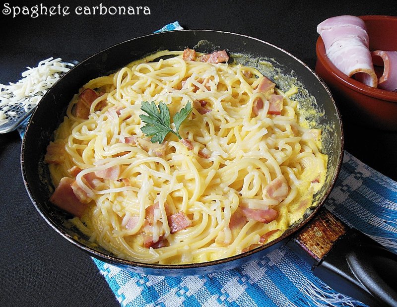 Spaghete Carbonara  reţetă cu smântână