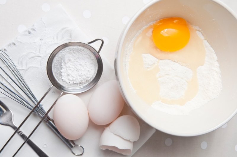 5 ingrediente pe care sa le folosesti in loc de oua pentru prajiturile de post