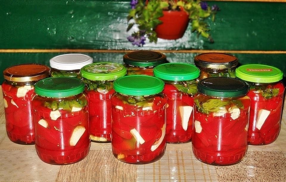 Gogosari in otet fara fierbere, fara conservanti. Reteta de gogogsari preparati la rece, crocanti, dulci-acrisori