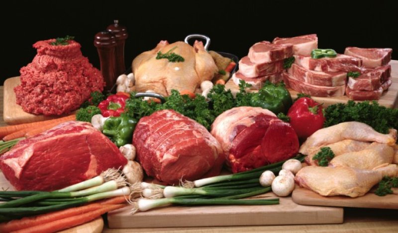 5 mituri si teorii false despre consumul de carne