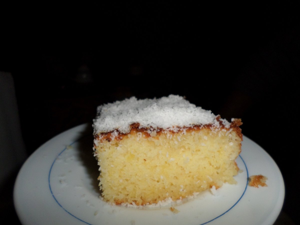 Prajitura cu gris si cocus