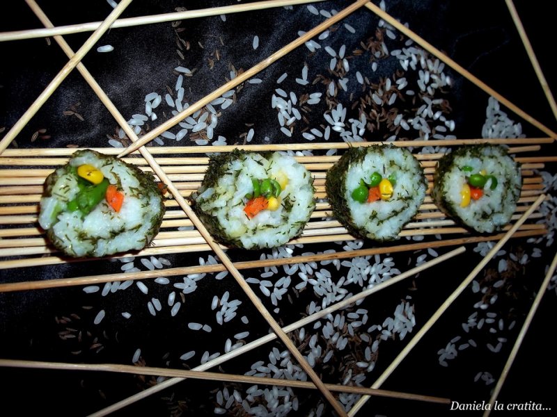 Sushi cu legume in crusta de marar