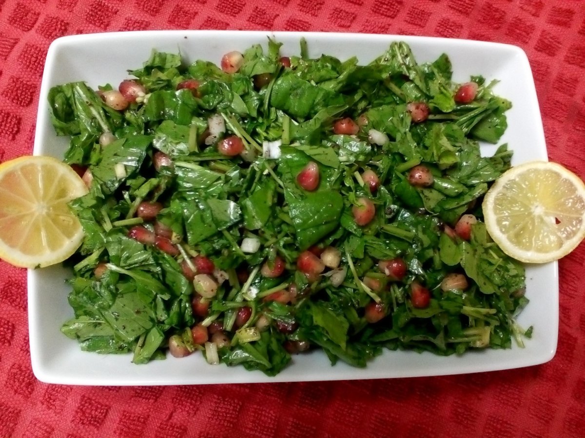 Salata de rucola cu boabe de rodie