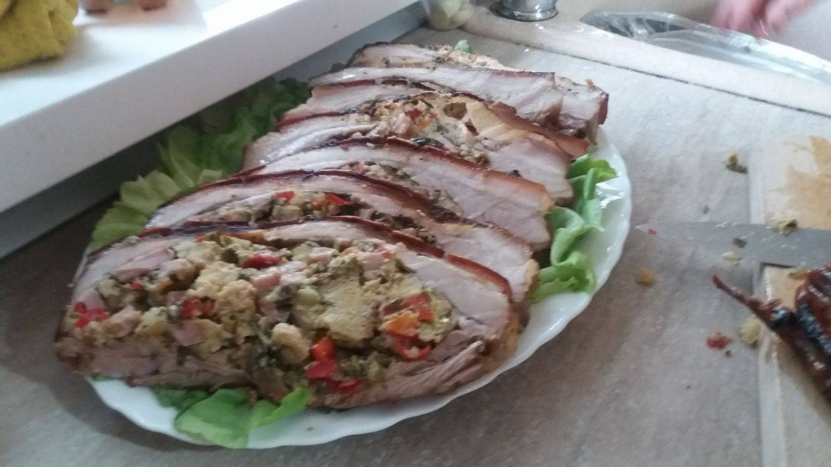 piept de porc umplut