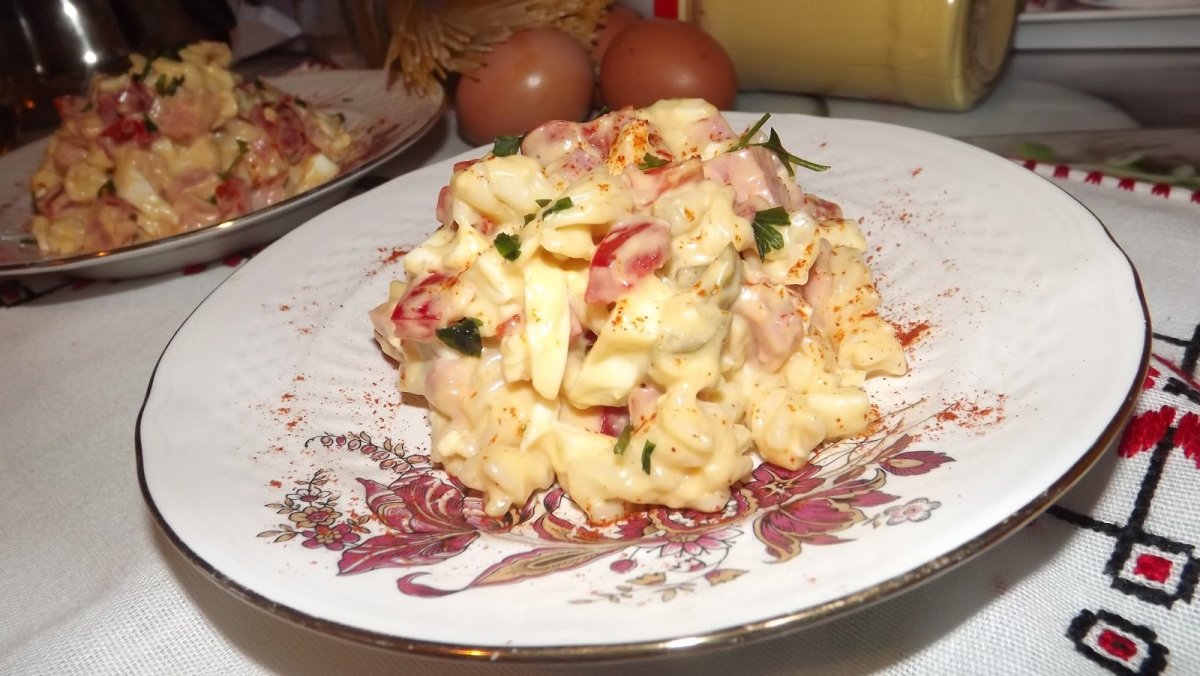 Salata cu oua