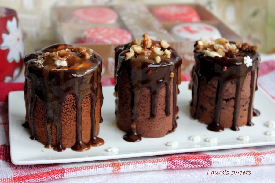 Clătite pufoase reţetă cu cacao, mascarpone si caramel