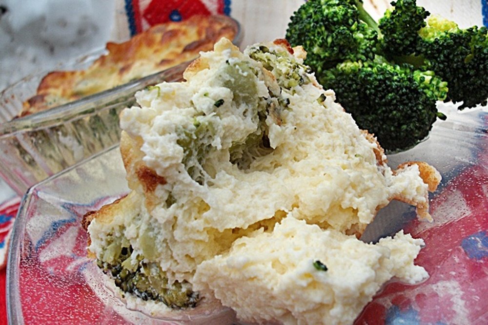Sufleu de branza cu brocoli