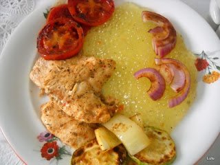 Gratar de pui cu garnitura de tapioca