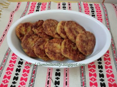 Chifetelute din dovlecei la cuptor