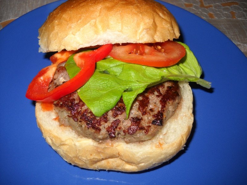 Mic dejun cu hamburgher