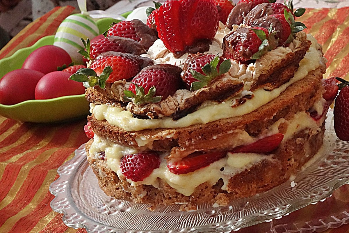 Tortulet acrisor cu gris si bezea