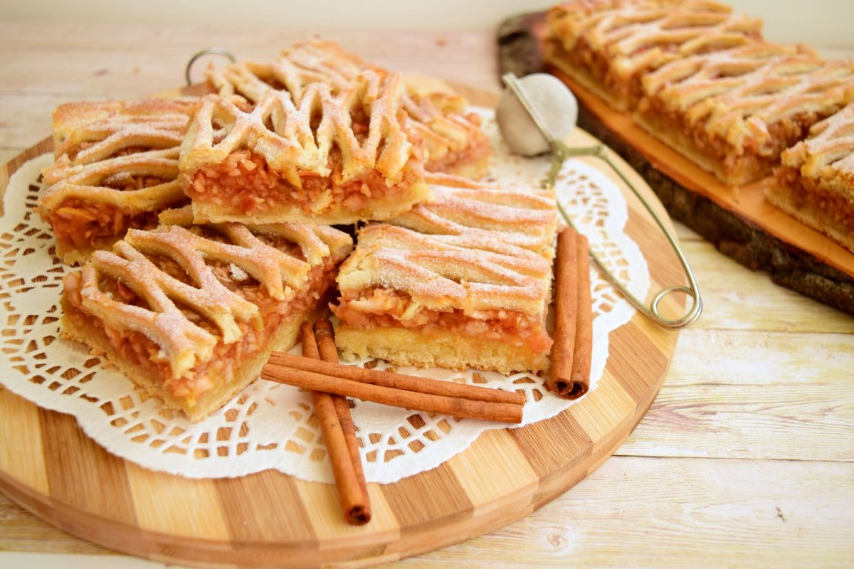 Placinta cu mere si pere. Reteta simpla si delicioasa